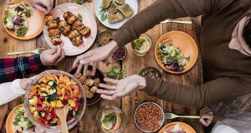 The Power of Eating Together: How Sharing Meals Can Improve Your Health - Live Life Get Active